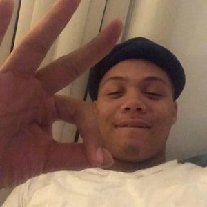 Meet your Posher, Elijah